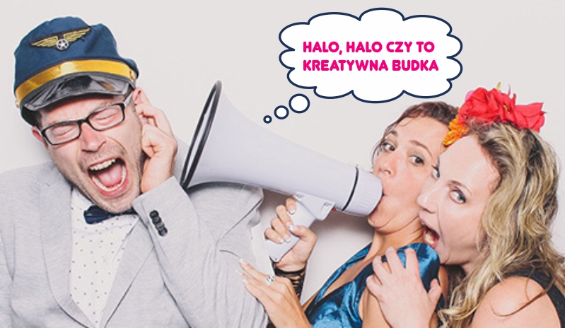 Kontakt z Kreatywną Budką – zdjęcie przedstawiające fotobudkę